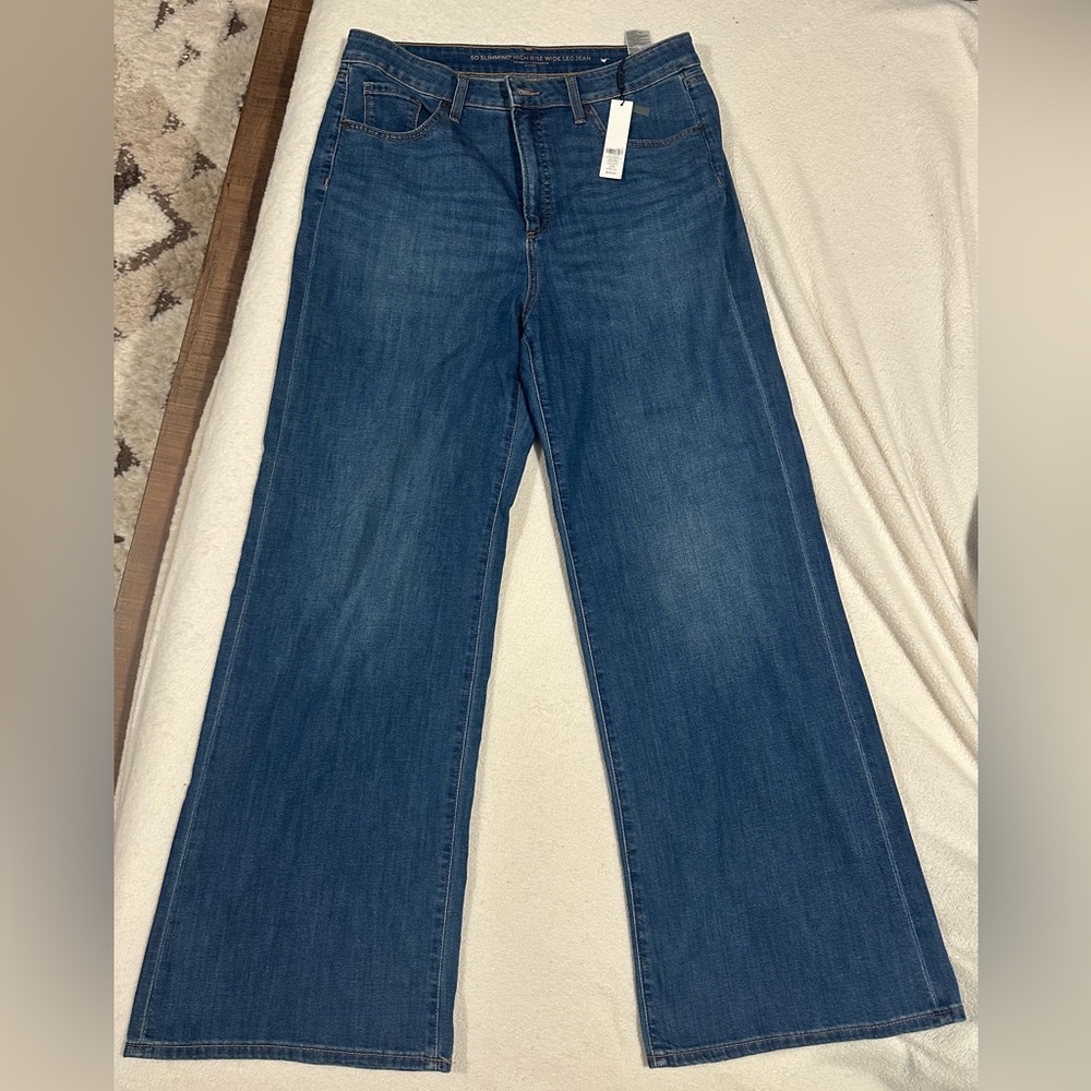 Chico's Wide-Leg Jeans in Medium Blue Wash